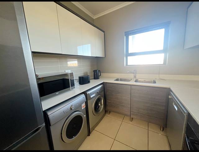2 BEDROOM APARTMENT TO LET IN SANDOWN ESTATE